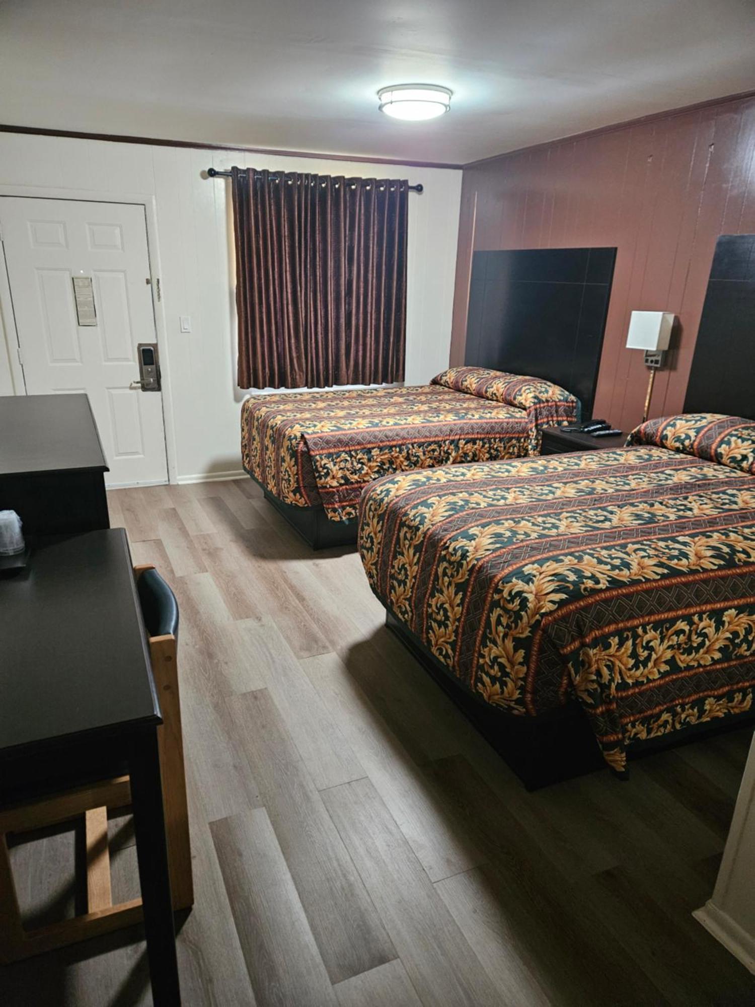 Traveler'S Inn Roanoke المظهر الخارجي الصورة