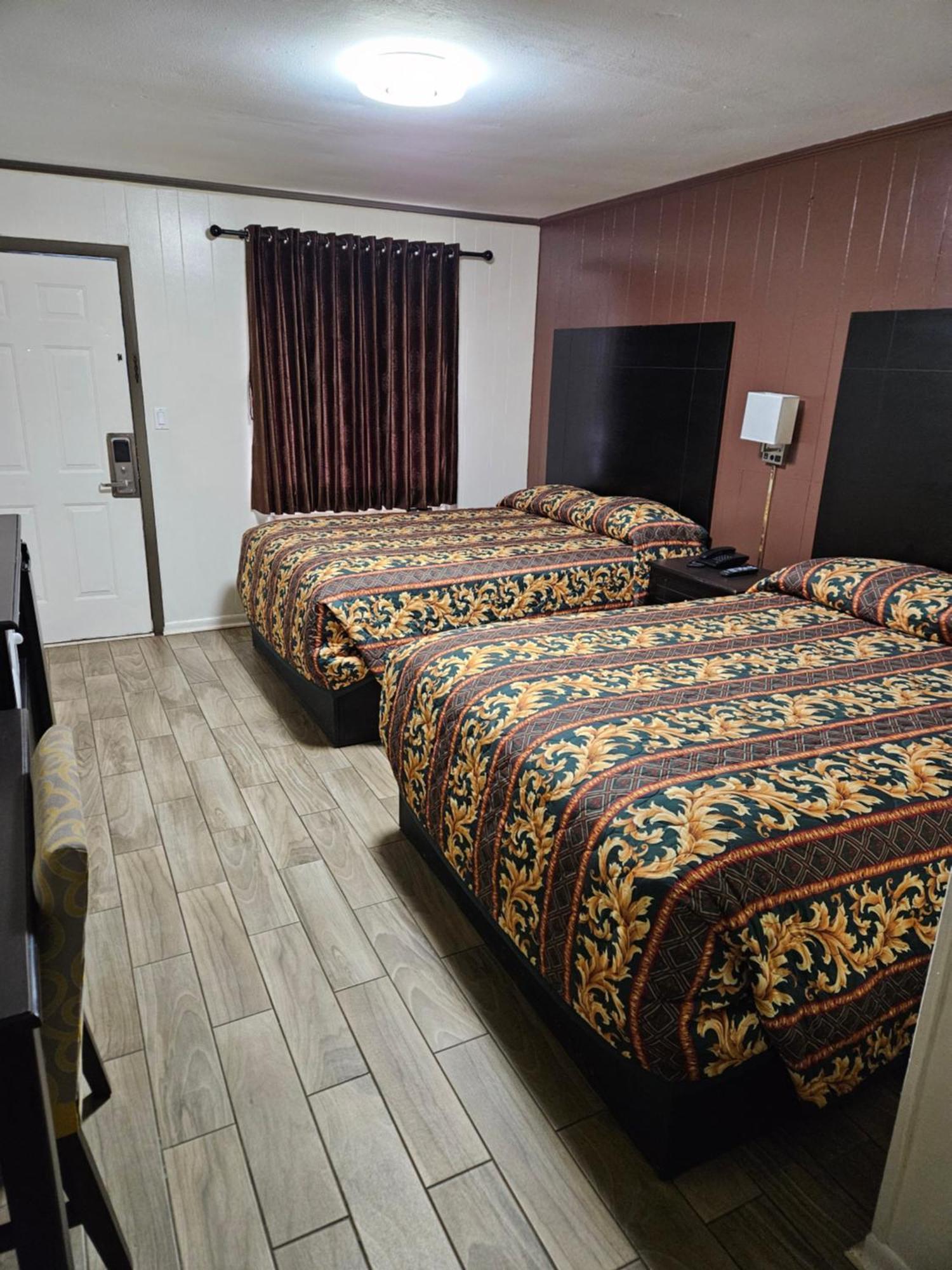 Traveler'S Inn Roanoke المظهر الخارجي الصورة